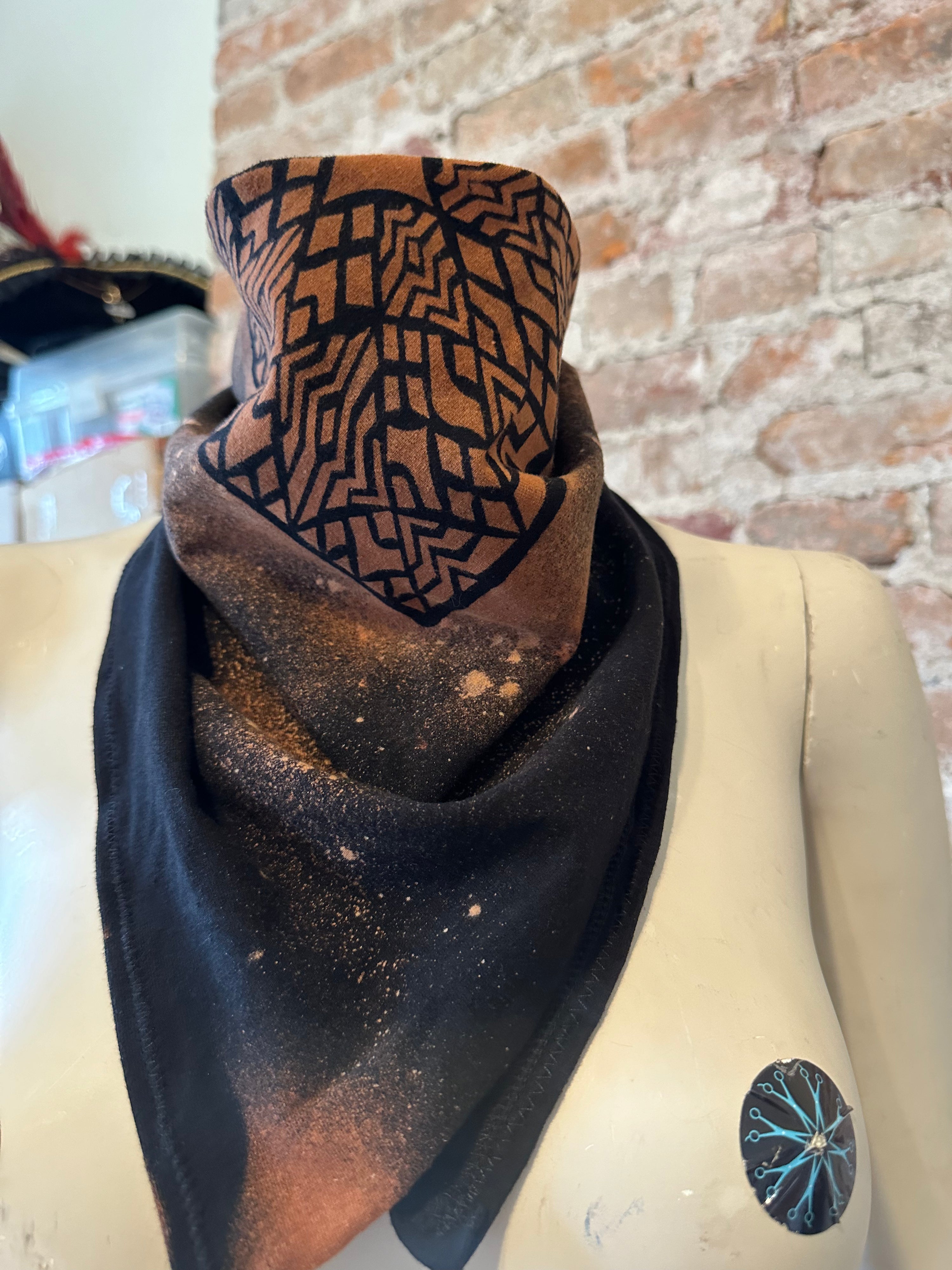 Diamond Vision Bleach Dyed Shifter Bandana