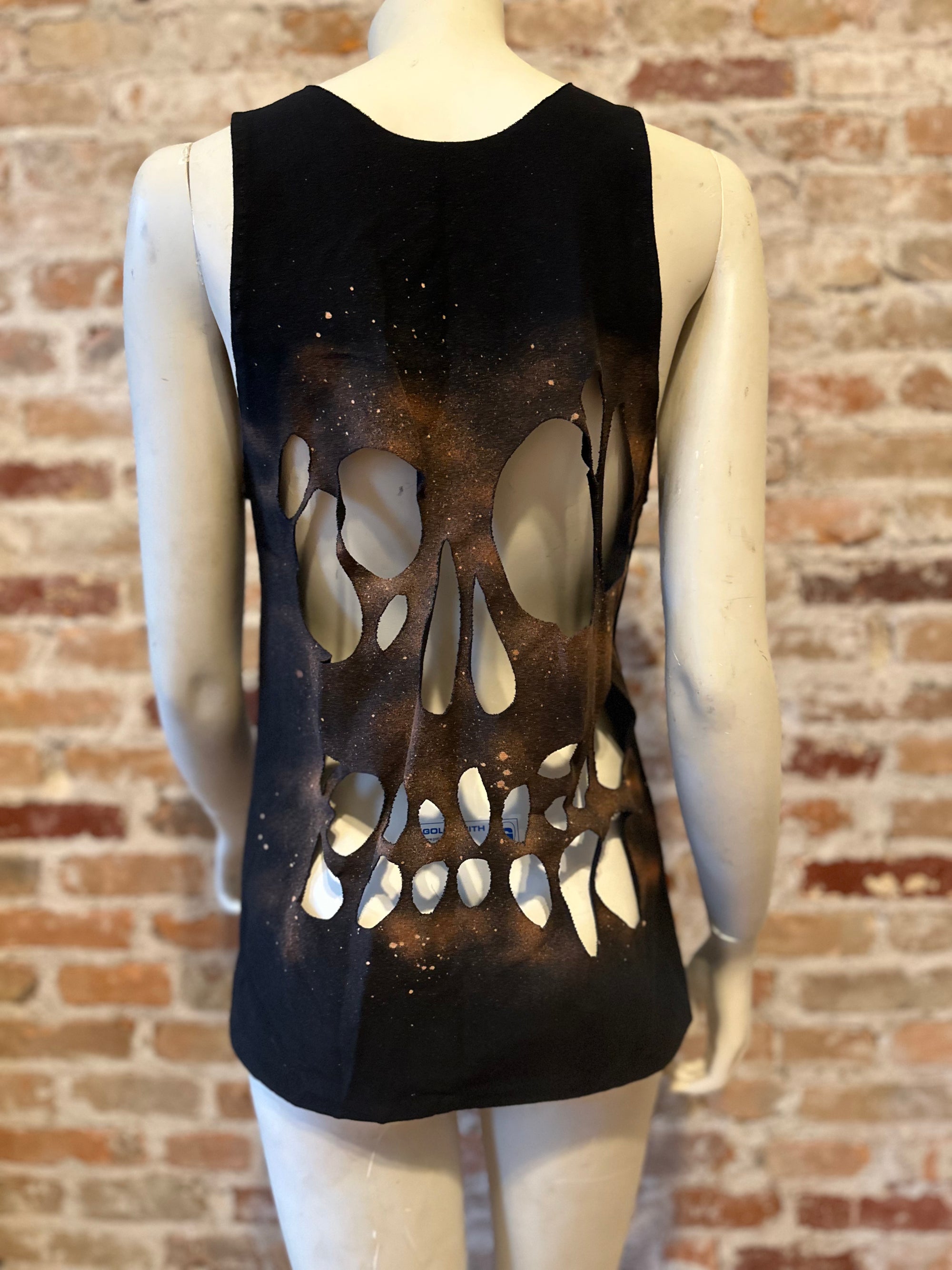Skull Illusion Bleached Cutout Tank