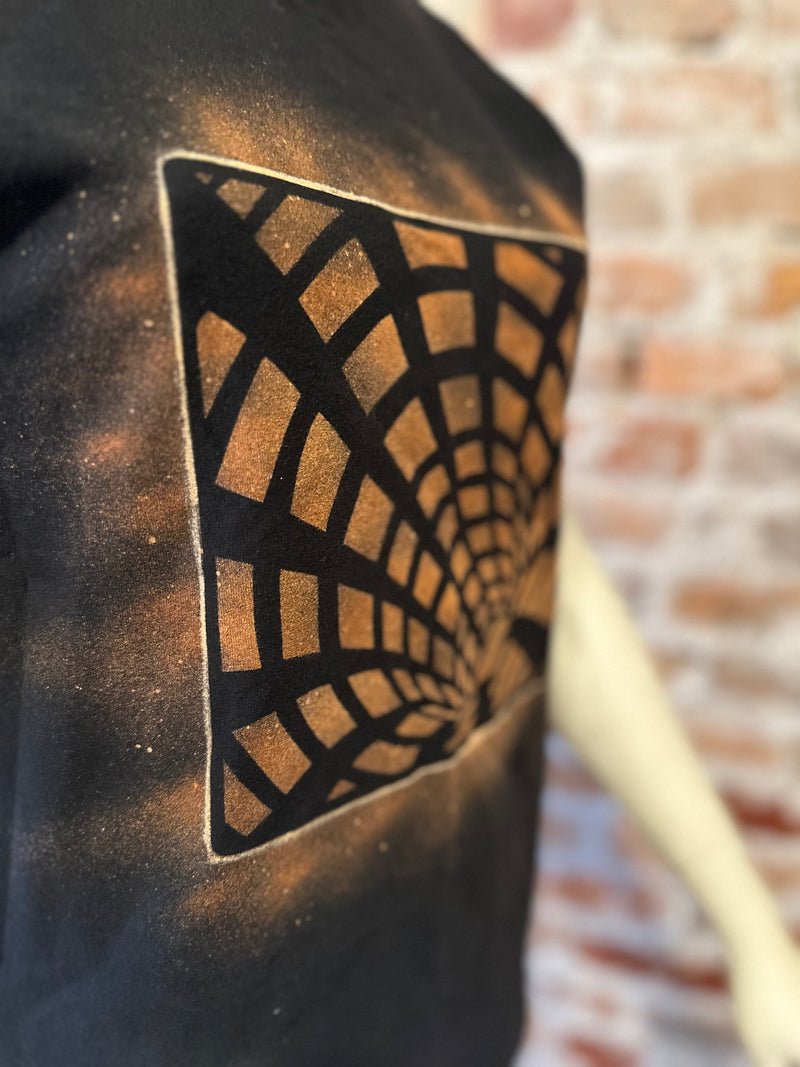 Skull Illusion Bleached Cutout Tank