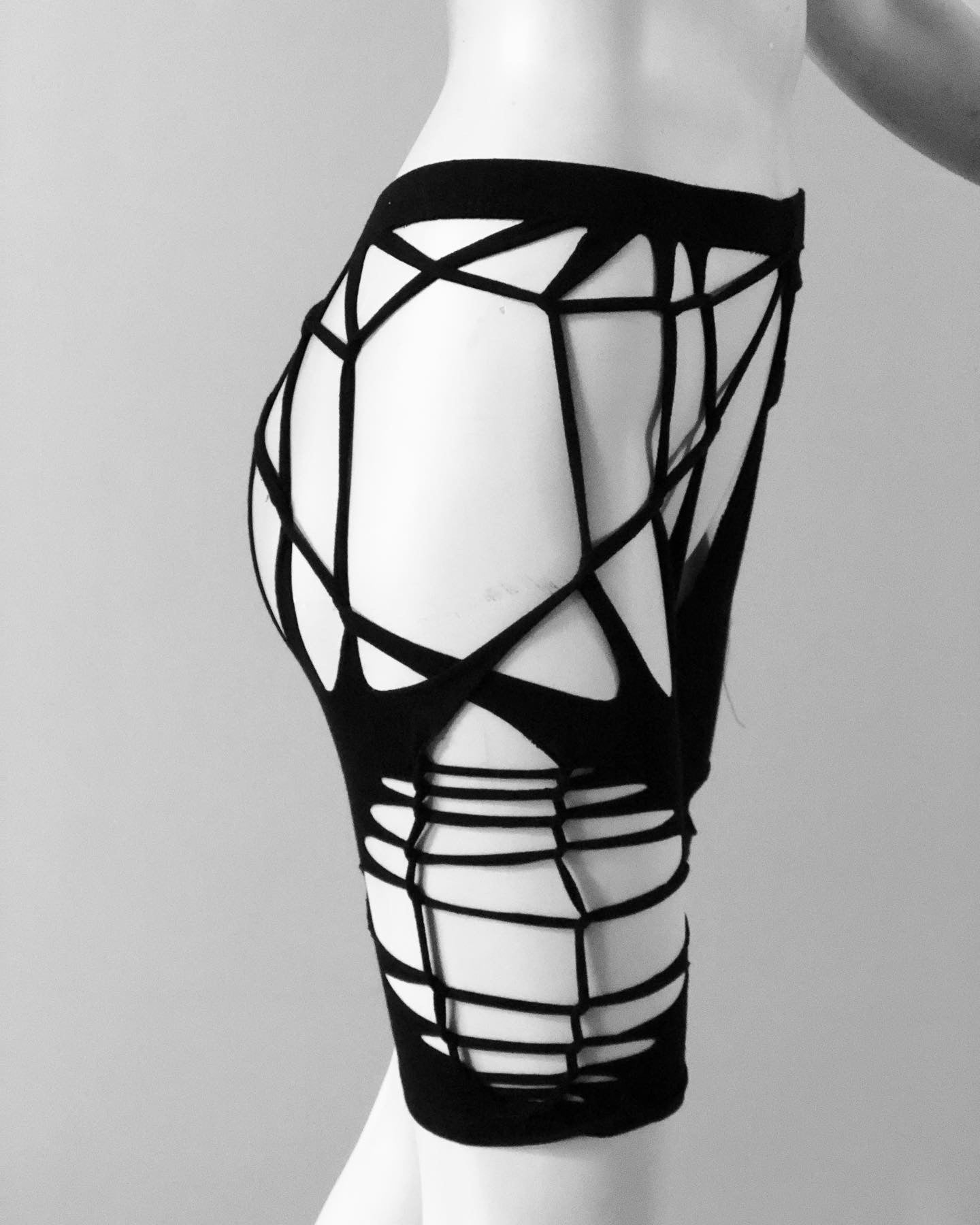 Sexy Slit Weave Garter Shorts * Burner Shorts