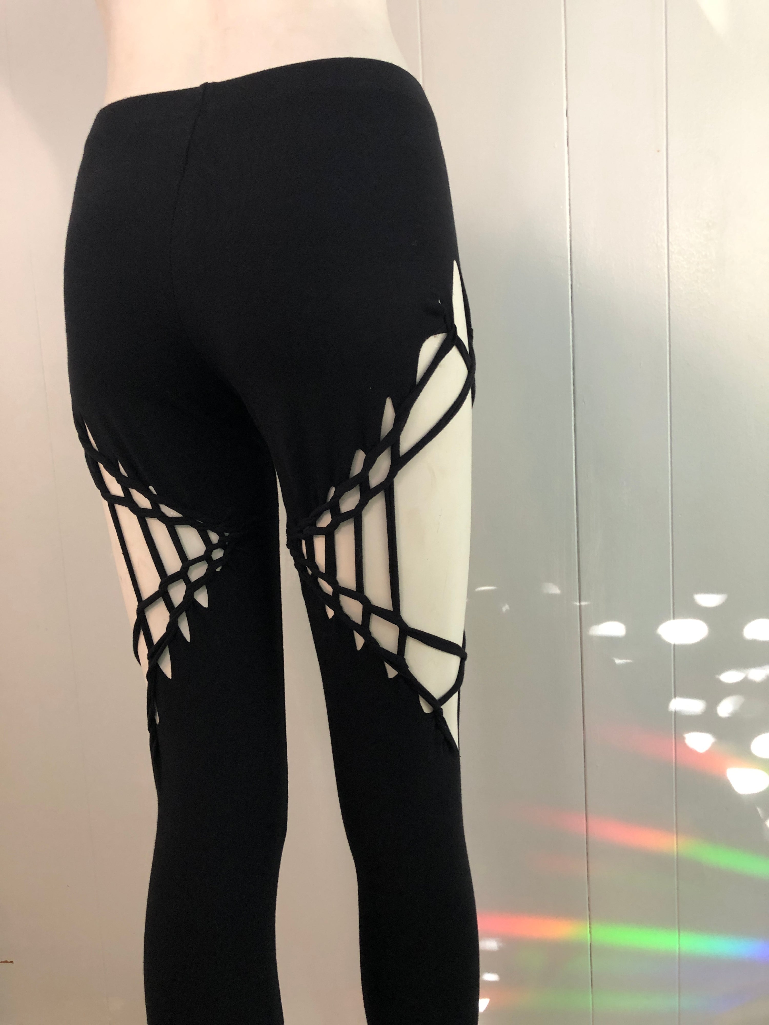 Slit Weave Open Thigh Leggings