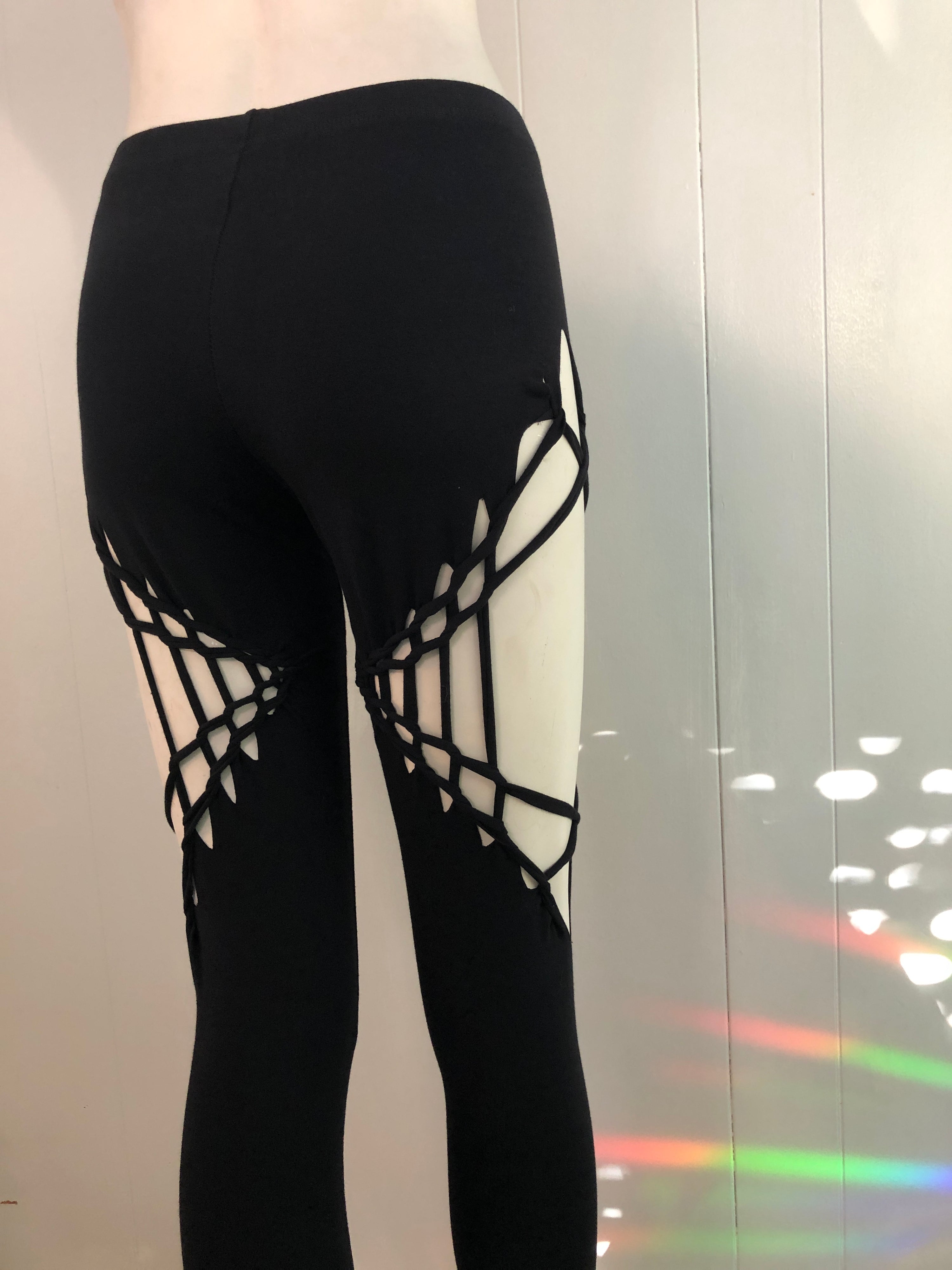 Slit Weave Open Thigh Leggings