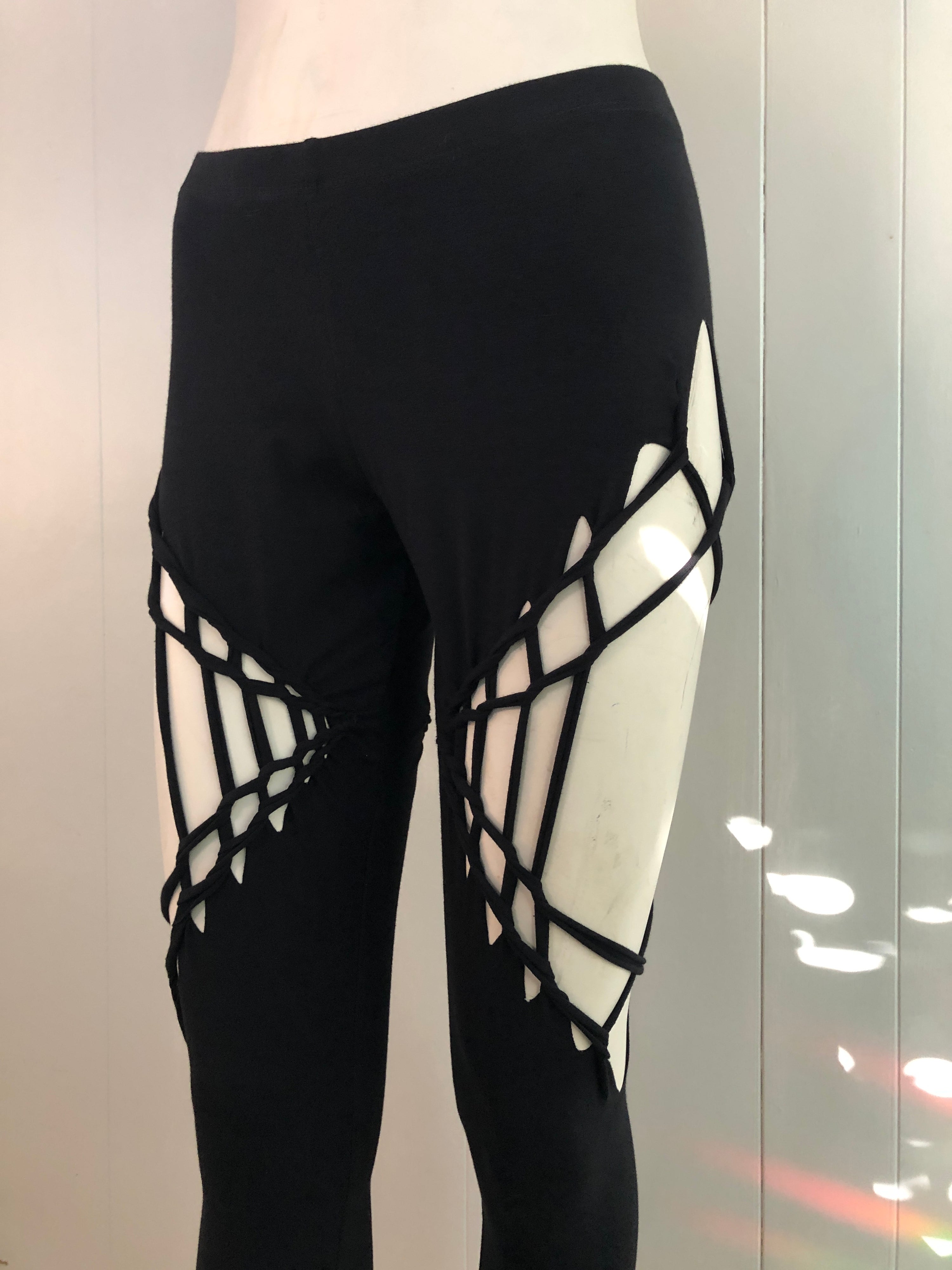 Slit Weave Open Thigh Leggings