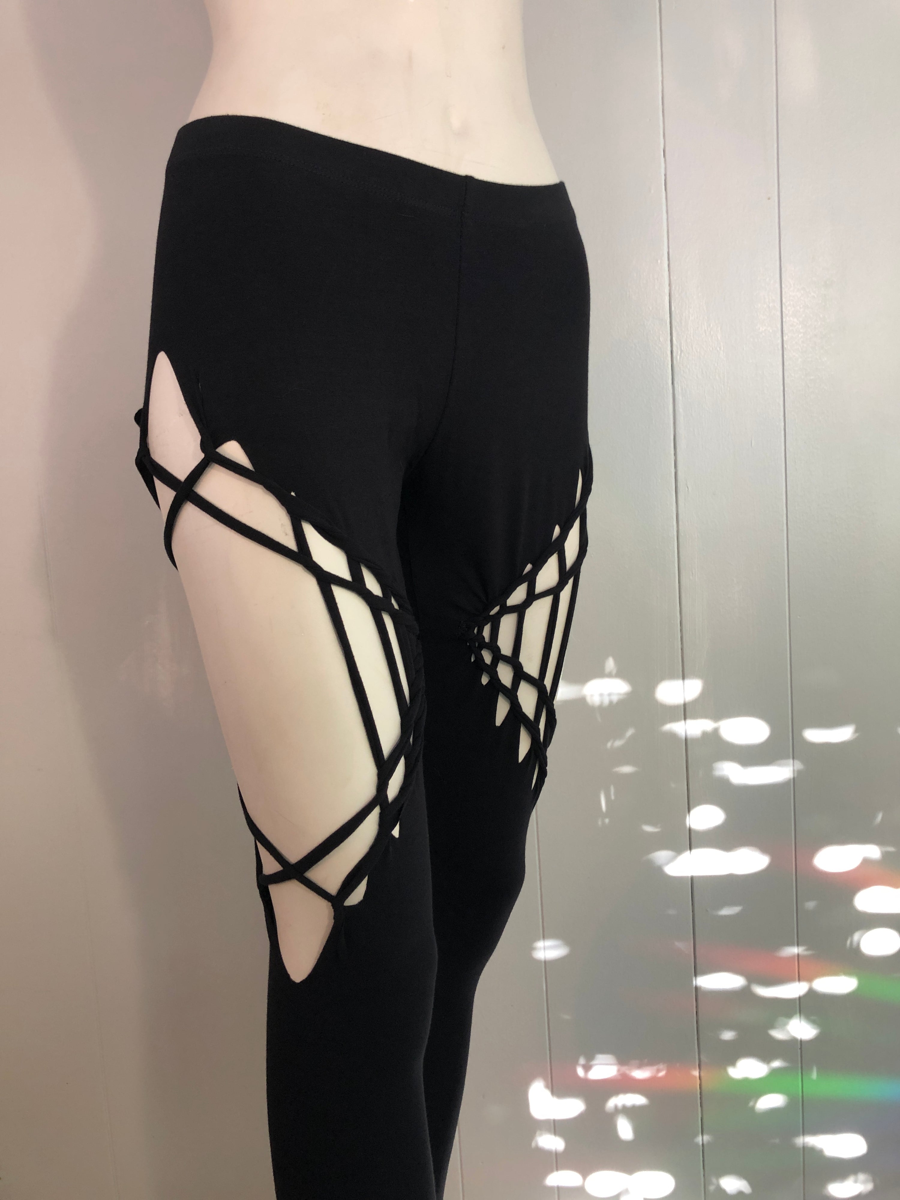 Slit Weave Open Thigh Leggings
